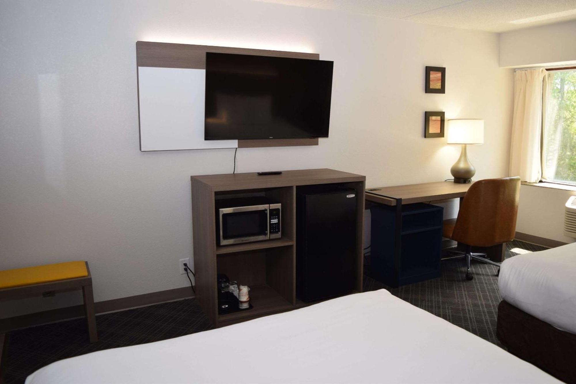 Comfort Inn & Suites Syracuse-Carrier Circle East Syracuse Ngoại thất bức ảnh