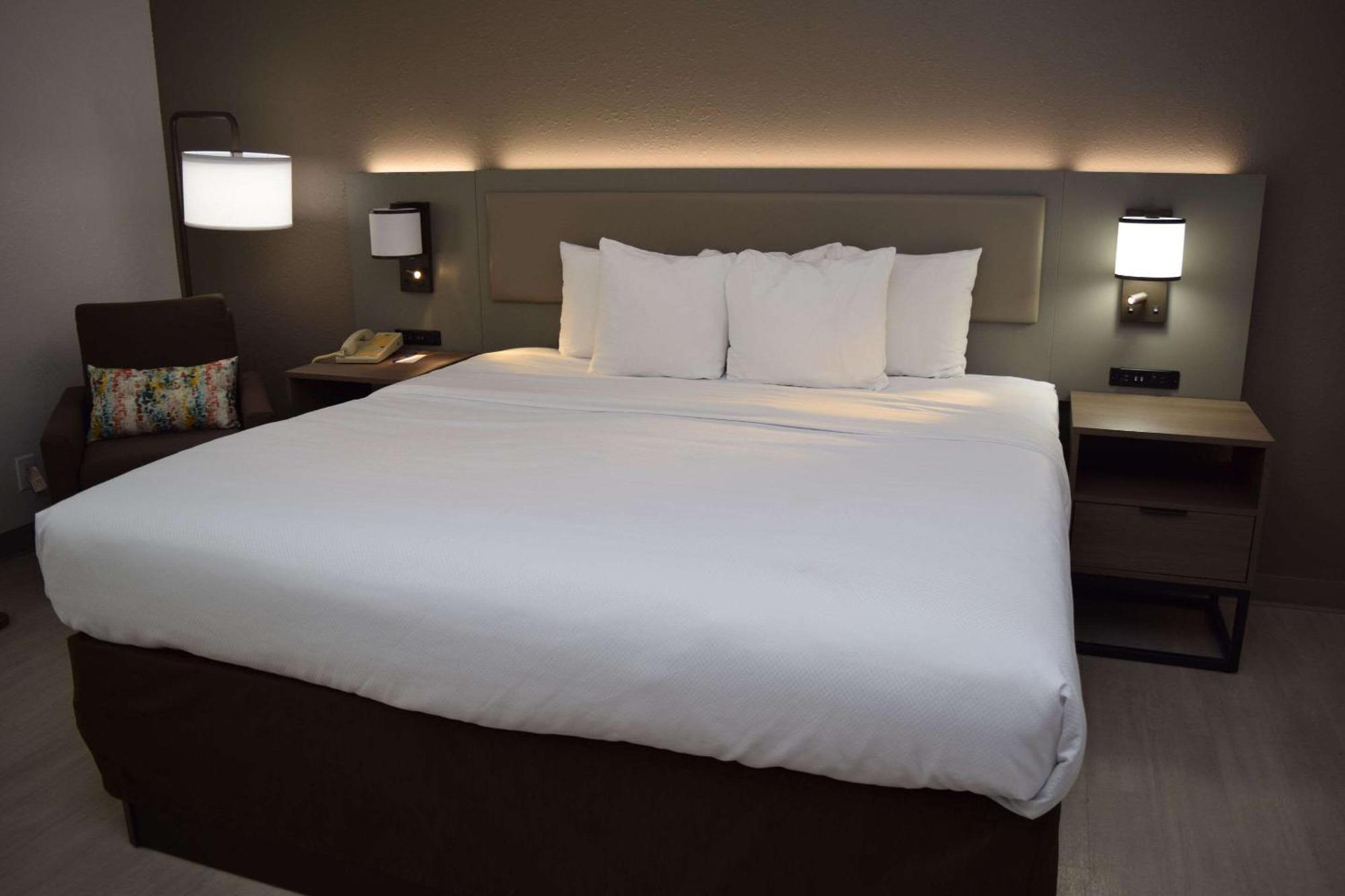 Comfort Inn & Suites Syracuse-Carrier Circle East Syracuse Ngoại thất bức ảnh