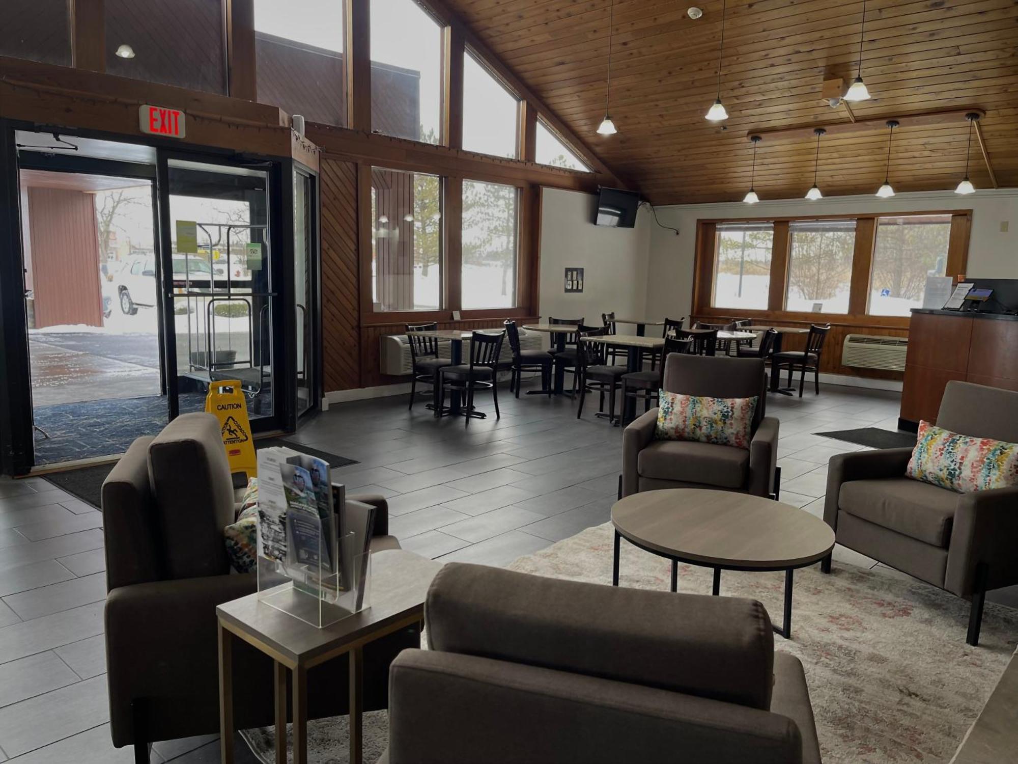Comfort Inn & Suites Syracuse-Carrier Circle East Syracuse Ngoại thất bức ảnh