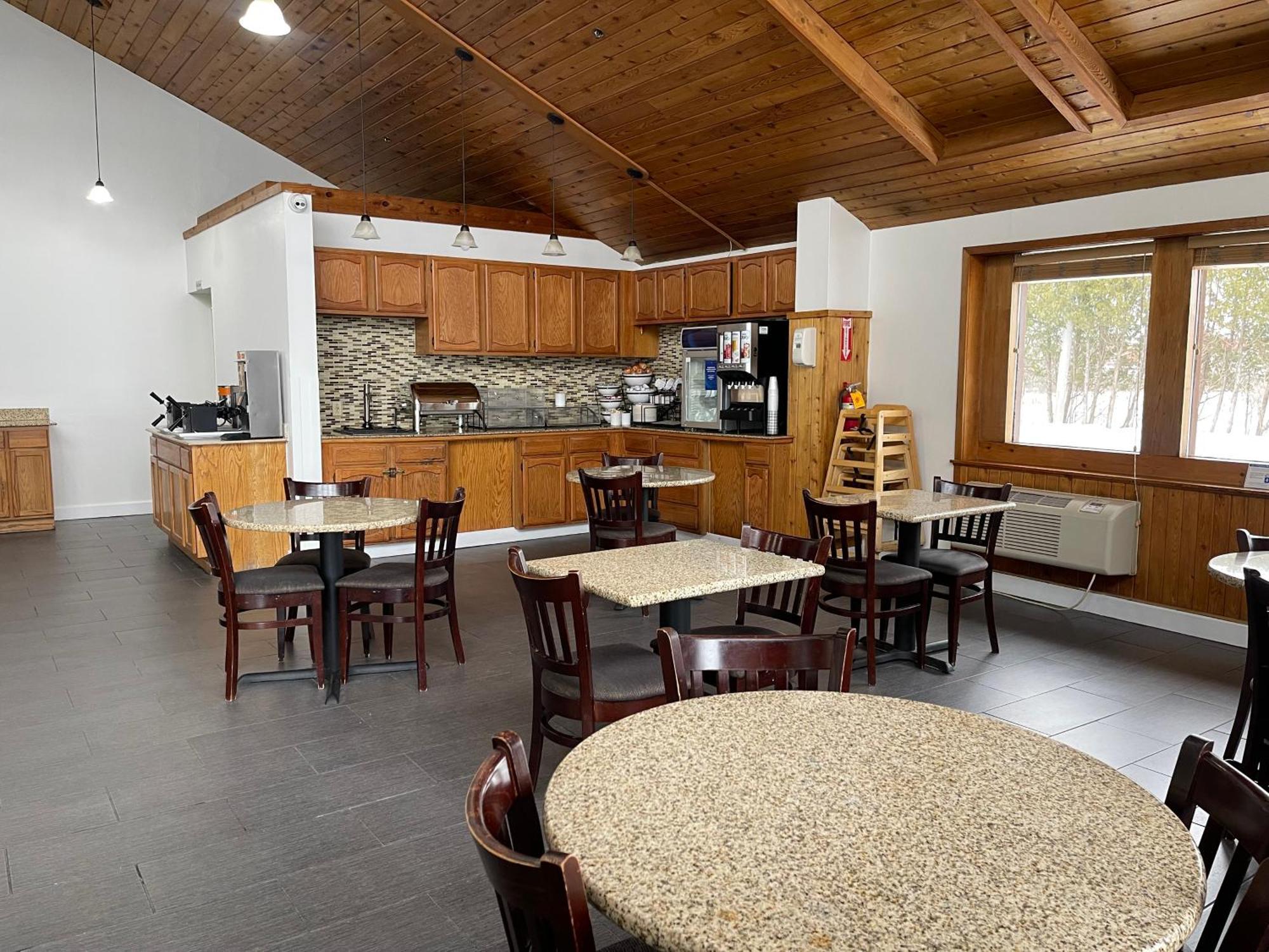 Comfort Inn & Suites Syracuse-Carrier Circle East Syracuse Ngoại thất bức ảnh
