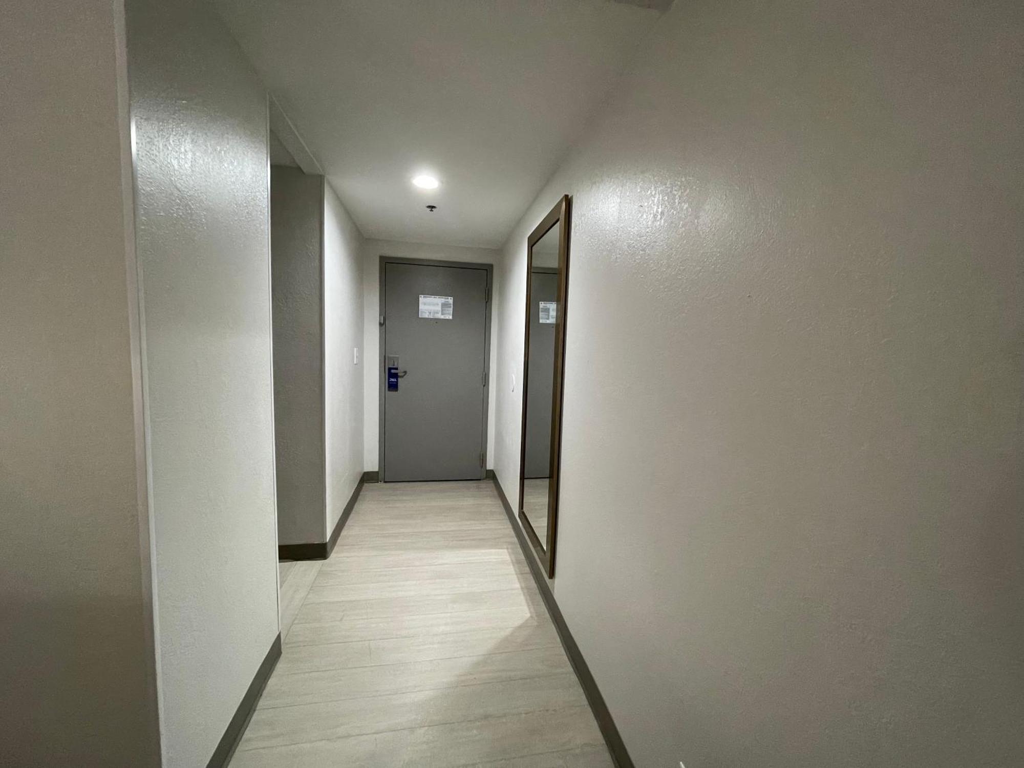 Comfort Inn & Suites Syracuse-Carrier Circle East Syracuse Ngoại thất bức ảnh