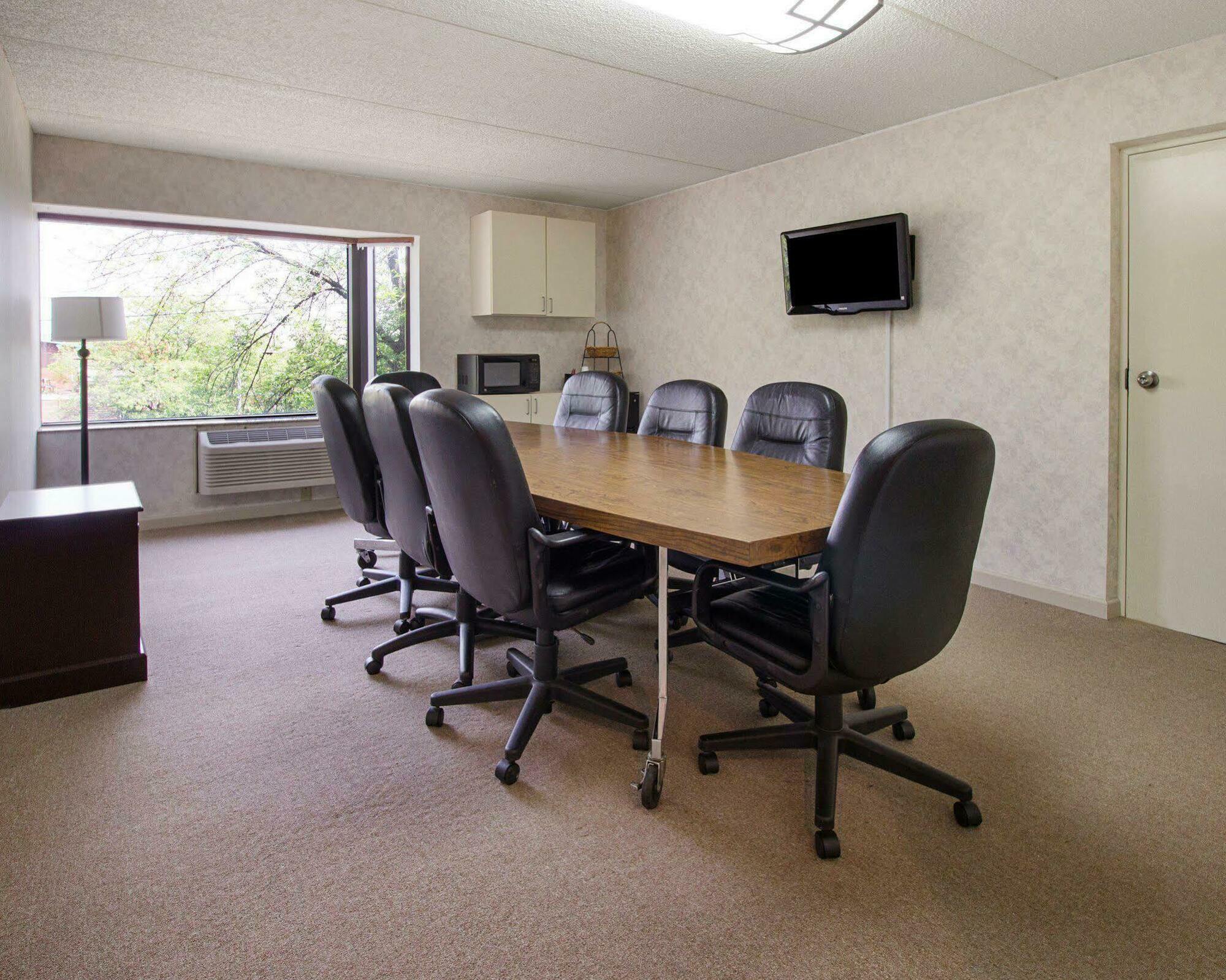 Comfort Inn & Suites Syracuse-Carrier Circle East Syracuse Ngoại thất bức ảnh